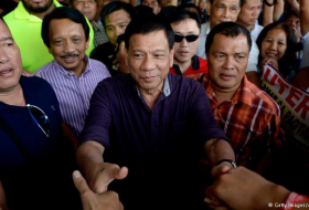Filipino presidential candidate Duterte condemned after rape joke